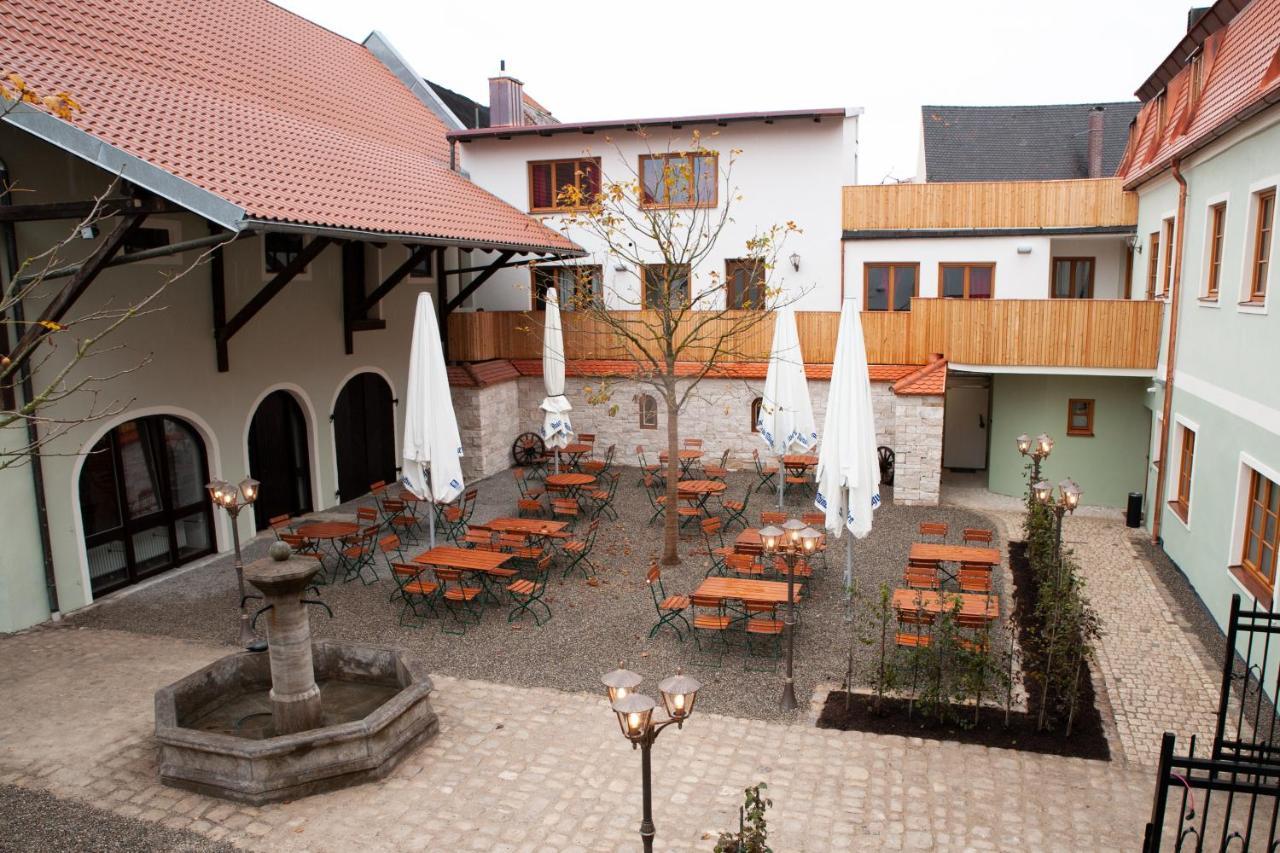 Gasthaus Stoettnerbraeu Vohburg an der Donau Экстерьер фото